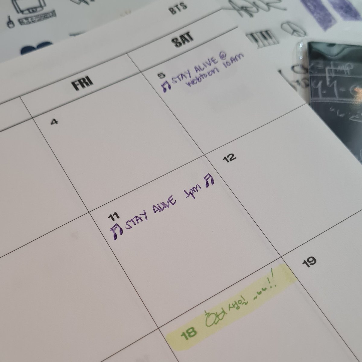 tannieseven's tweet photo. my bangtanning life is now planned 😜😅 maluwag-luwag pa ang sched 😬

thank you @anfkshop #ANFfeedback 💜 https://t.co/iTMNJz515Q