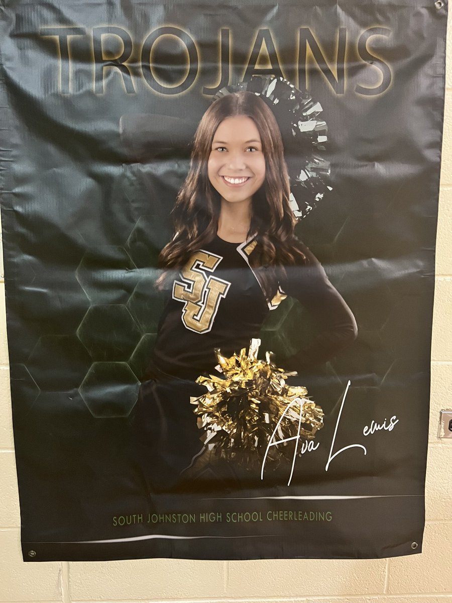 South Cheerleading tweet media