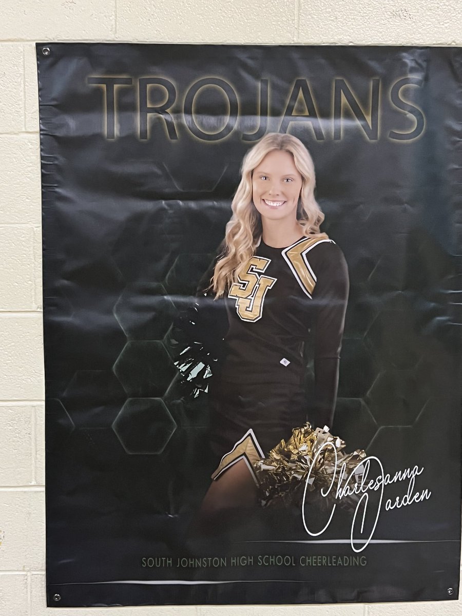 South Cheerleading tweet media