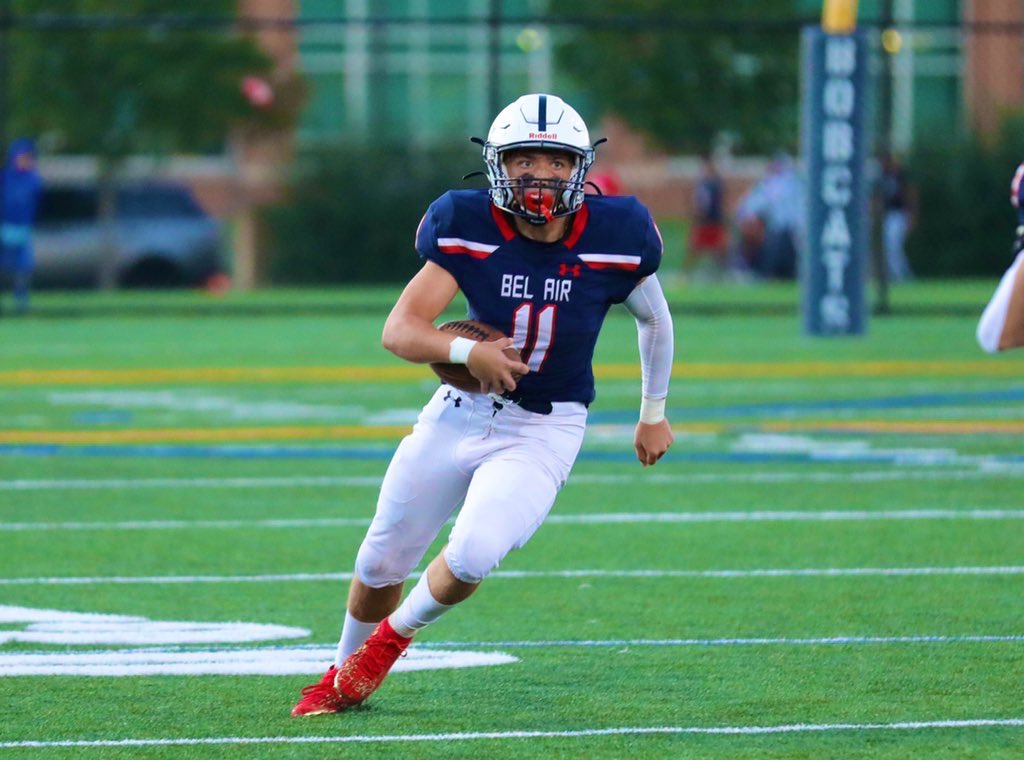 _Cmartin11's tweet photo. After a great conversation with @CoachJHiggins I am Blessed to announce my commitment to Keystone College…
I wanna thank everyone who believed. And continues to believe in my athletic abilities #comebackstory @BAHSBenfield @BAHSCoachSiegel @KirwanCoach  @CoachJoey_P https://t.co/3CkfBhzArb