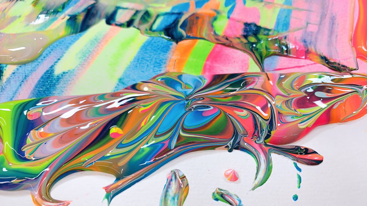 mocchicolor's tweet image. 【お知らせ】
カワチ画材さんのアートマッチでアムステルダムを使った動画を作るお仕事をしました🎨🌈✨
大量の絵具に囲まれて楽し過ぎて200本以上動画を撮っていたので編集が大変だったけどアクリル絵具の良さが伝わってたらいいな💖引用元から動画を見てね😉

#ターレンスジャパン #アクリル絵の具