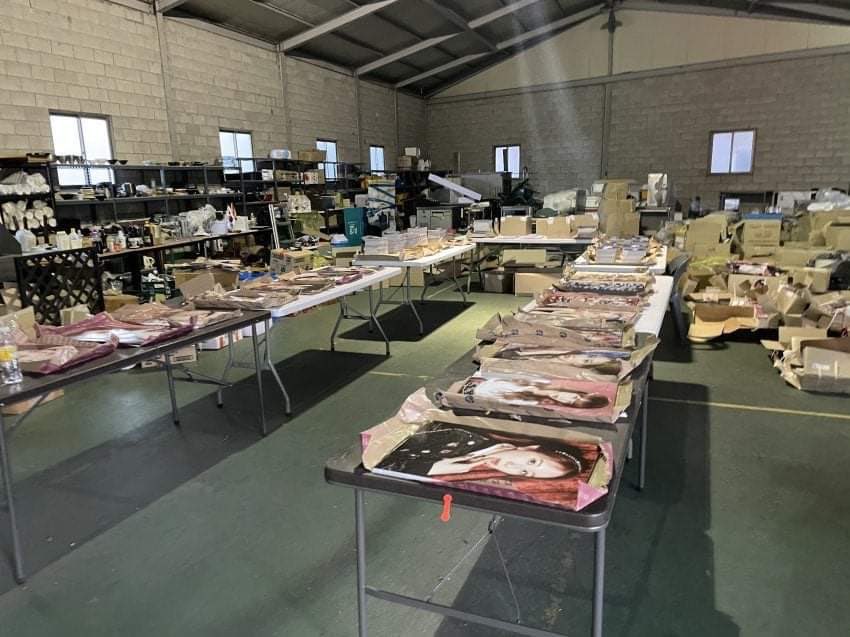 bearkcw's tweet photo. remember when kwiz rented a warehouse just to organize their one-reeler albums? 😩 this reminds me charlie &amp; the chocolate factory. they look like they are finding the golden tickets 😭 https://t.co/knBdFFG7bz