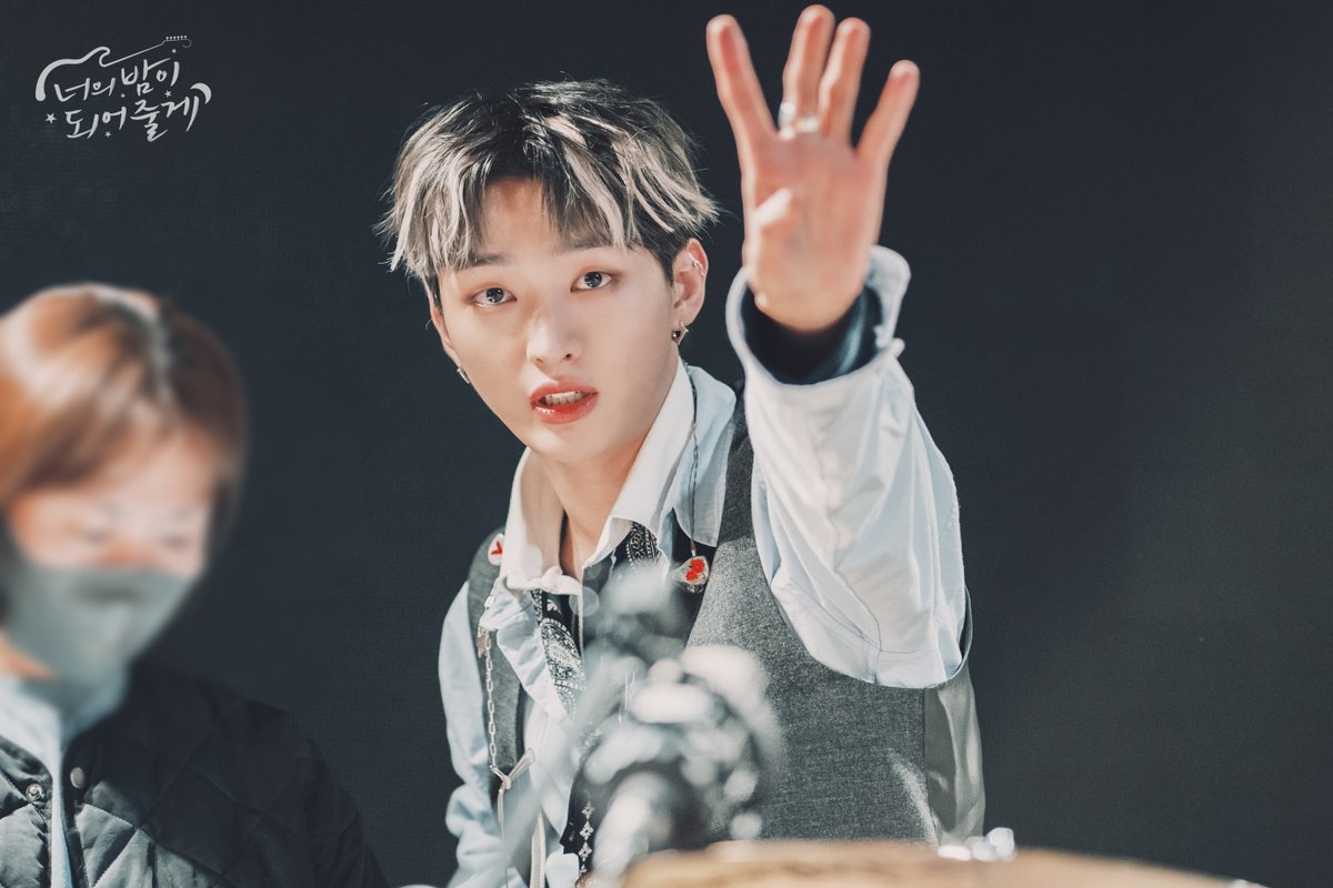 yourknight_twt tweet picture