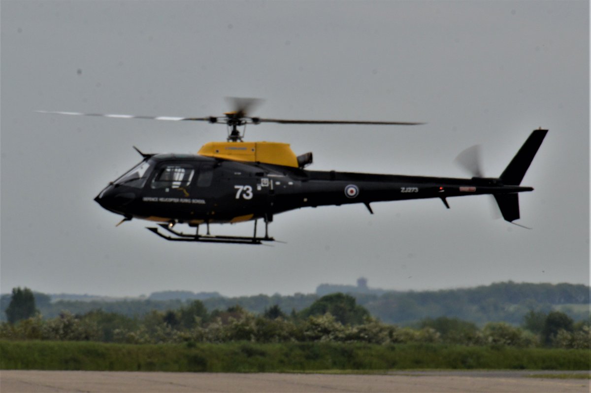 TheSuffolkMan's tweet photo. #DefenceSchool #Helicopter https://t.co/KFc6wkGWjV