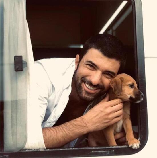 tuba76_EA's tweet photo. Hala  dünden beri tagde olma mutluluğu maşallah akyürek gücü ve  canımın içiininin  biyorofisinide paylaşmışlar harikaaa 👏🏻👏🏻👏🏻   #EnginAkyürek @Artistanbul1 #kaçış #yolunaçıkolsun https://t.co/uBvQYstc9W