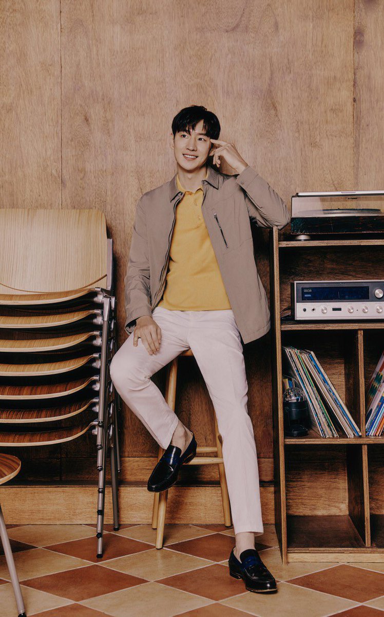 22.01.27

Bonus pict untuk kalian😍💙

#LeeJeHoon #이제훈