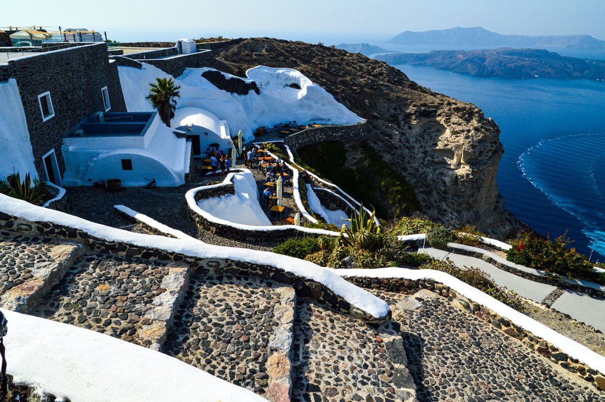 ThemTrips's tweet photo. @GoodLifeWithIQ @Giselleinmotion @Touchse @CharlesMcCool @perthtravelers @Stromfieldadvs @NomadKeith @DonNadeau @AlisonAndalucia @Adventuringgal @coolonespa @EvansKerry @FitLifeTravel @lizzie_hubbard2 Very possible!
Look at those steps 👇
#Top4Beverages https://t.co/cnp46WgyKc