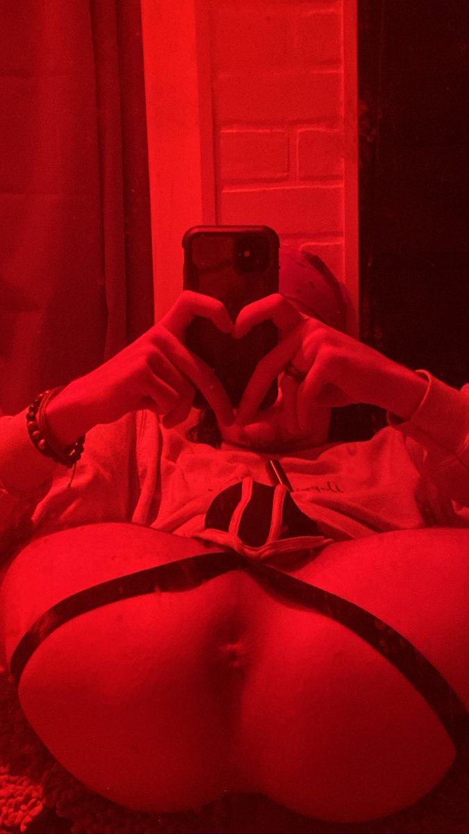 xsuccubusdollx tweet picture