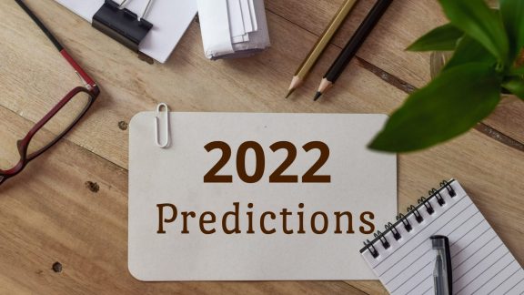 VMware's tweet photo. Multi-cloud is here to stay. ☁️

Check out what VMware leaders believe are the top industry predictions of 2022: https://t.co/FqHlKx2pRU https://t.co/HLS6032P6f