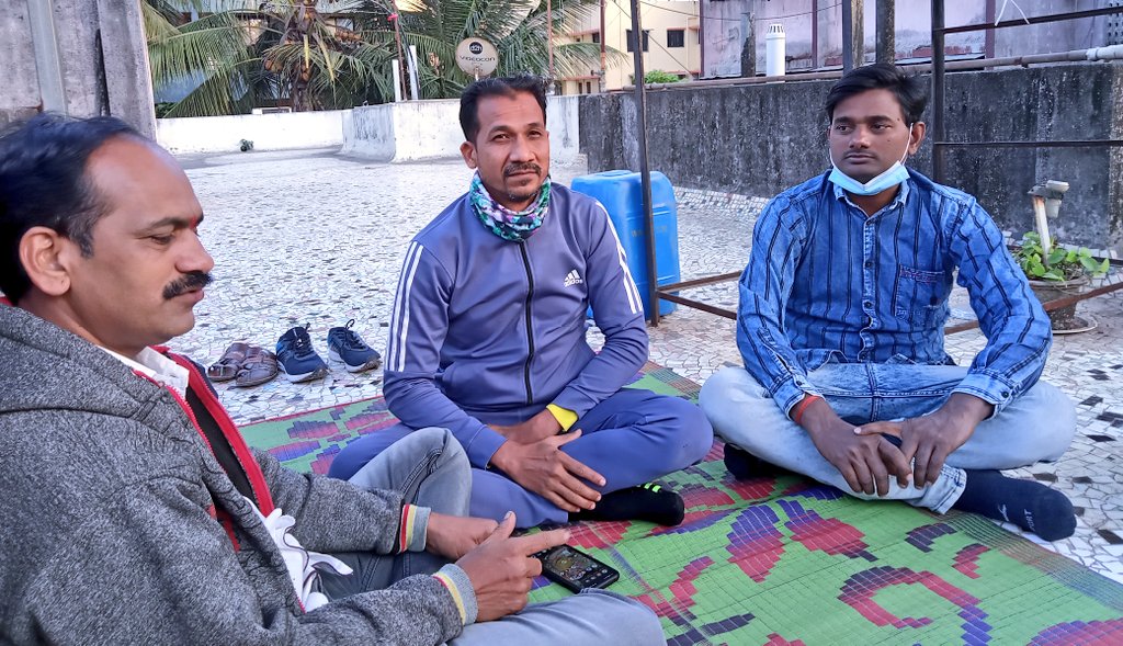kcnheadlines's tweet photo. सभी को गणतंत्र दिवस की बधाई दी गई व पूर्व  जिला अध्यक्ष द्वारा नवनियुक्त जिलाध्यक्ष को जिला कमेटी की बैठक पुस्तिका देकर कार्यभार सौंपा, इस अवसर पर मनोज यादव को जिला अध्यक्ष, रोहित सिंह को जिला उपाध्यक्ष, का पदभार ग्रहण कराया गया, https://t.co/x3WhRW3mY4