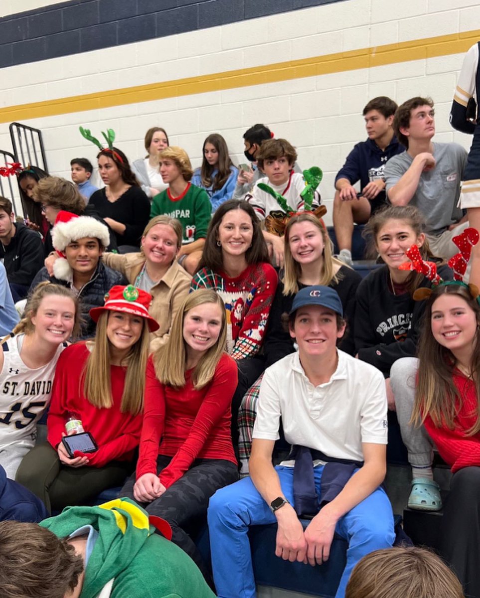 Just a few photos of some of our amazing students from the Christmas crazy basketball game in December! How was this a month ago?! 🎄 #sdsw