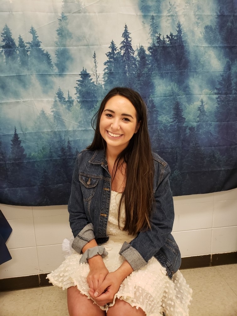 KYNBCTNetwork's tweet photo. Network member Ashley Moody (@Lit4Language) certified because…
"I want to give EVERY student a quality education. Going through this process taught me how reflecting can make a difference in my growth as a teacher."
#NBCTstrong #JCPSesl #FairdaleWorld #TeamNBCT
@TaraLIsaacs https://t.co/gmX7Glhfuo