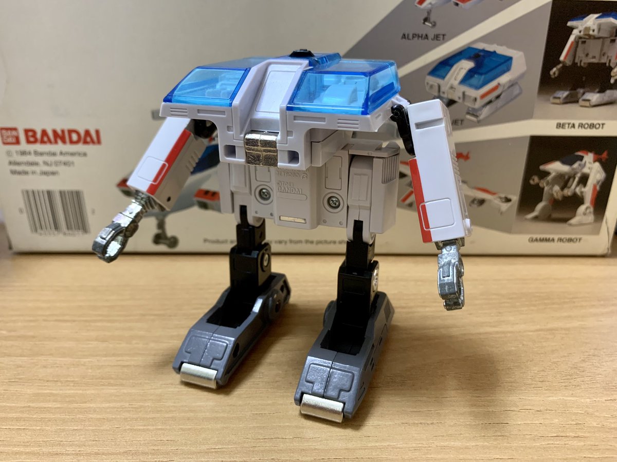 Wienminator's tweet photo. GODAIKIN ABEGA (Bandai 1984) Beta Jet restoration.

Special thanks to Andrew Wan rebuild the broken parts with 3D printer. 

#godaikin #ABEGA #vintagetoy #3dprint https://t.co/29DMeBZTJI