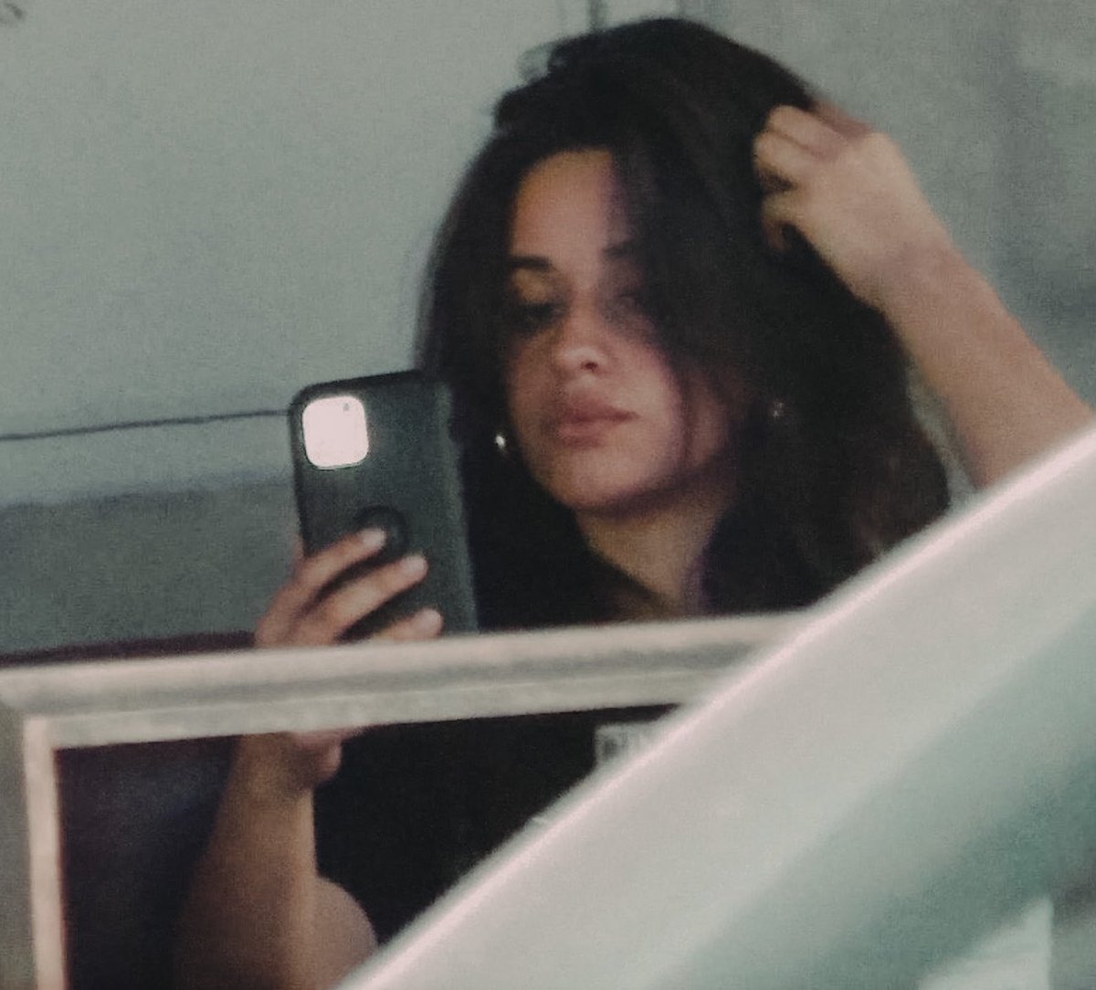 MediaTCD's tweet photo. Camila yesterday in Los Angeles, California #2. https://t.co/Y1N8WqDMbk
