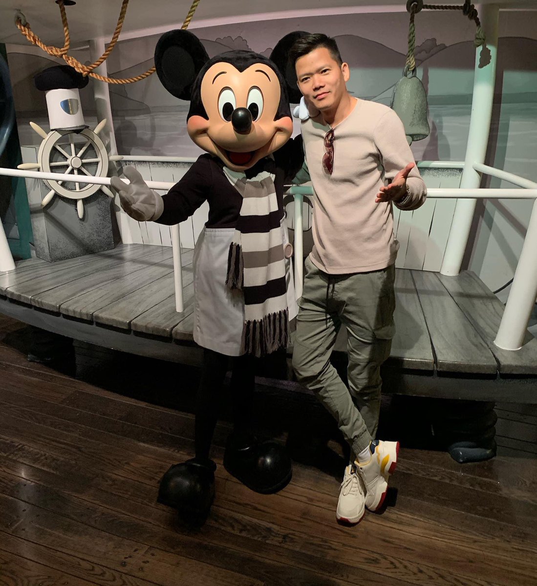 2 years ago!
Taking picture with Mickey Mouse, one of the greatest legacy of Sir Walt Disney, inspired me a lot to build and leave my own #Legacy
🌟🌟🌟🌟🌟
#TheLegacy #Virtualidol #MetaverseIdol #HappyJourney