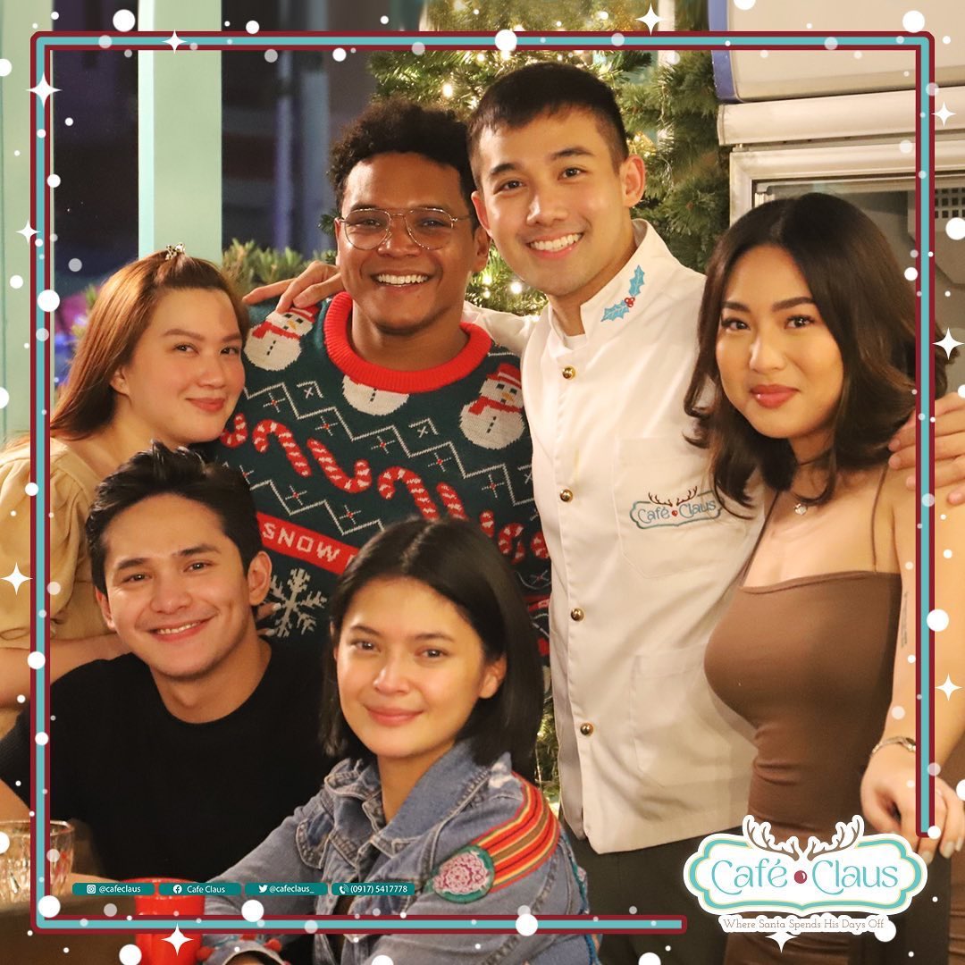 KeRiBellesOFC's tweet photo. Repost: Β©οΈ cafeclaus IG: β Good food is all the sweeter when shared with good friends. β€οΈπ
π»π
#CafeClaus
#WhereSantaSpendsHisDaysOff π
π»πβ
#KenChan #RitaDaniela
#RitKen https://t.co/Sh92FJsQ58