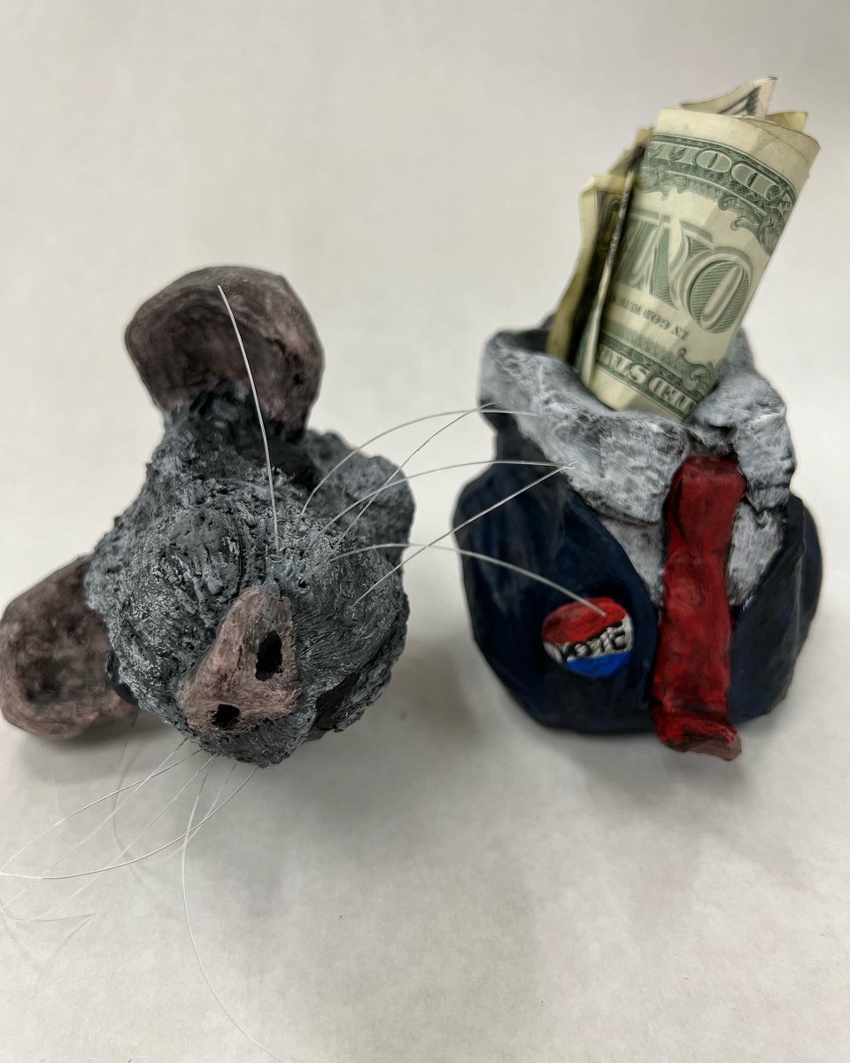 creativityvault's tweet image. “Senator Teivel”

White Stoneware - Acrylic Paint
Monofilament Line
Handbuilding- Slab/Pinch

#pinchpot #slabpot #combinationpot #handbuilding #ceramics #stoneware #rat #rats  #politician #mouse #mice #politics #coldfinish 
#KatherineMillerArtist