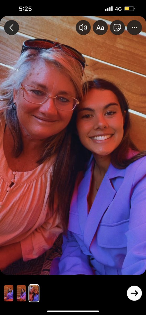 Kerri Thompson tweet media