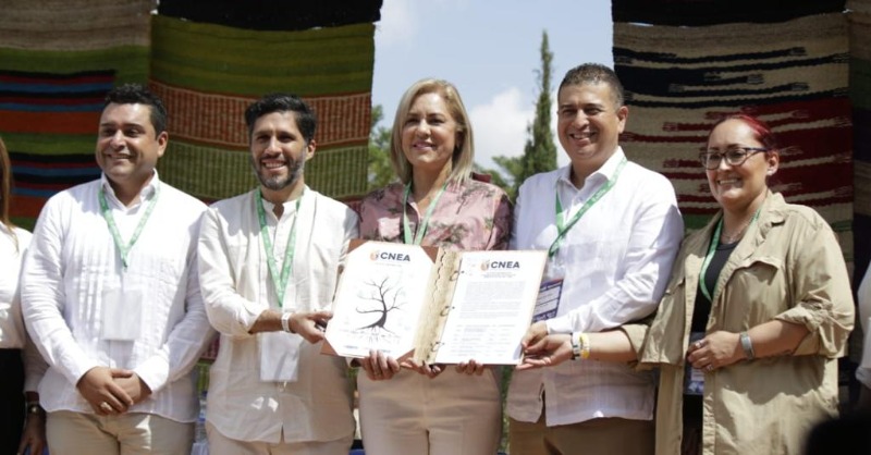 diarioelfrente's tweet photo. #ReconectaColombia En #Santander, se conformó la Comisión Nacional de Educación Ambiental @MinAmbienteCo @Mineducacion
@CAS_SANTANDER @Alexcevith @ASOCARS @MAguilarHurtado
@Alcaldiasangil @UNISANGIL @GobdeSantander