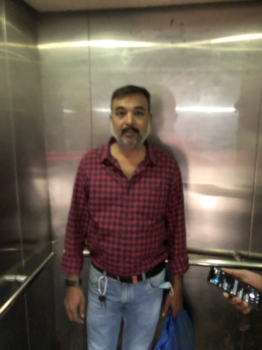 Caught in our complex Bramha estate , without a mask and refused to wear one while getting into the elevator! What does one do with such people …who create a ruckus and hold up everyone else  <a href="/TOIPune/">TOI Pune</a> <a href="/PuneCityPolice/">पुणे शहर पोलीस</a> <a href="/PMCPune/">PMC Care</a> <a href="/PMCHealthDept/">पुण्याचा निर्धार, कोरोना हद्दपार !</a>
