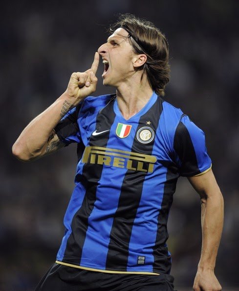 adman_22's tweet photo. @Ibra_official #intermilan days #ibrahimovic #zlatan https://t.co/47crjuN3fb