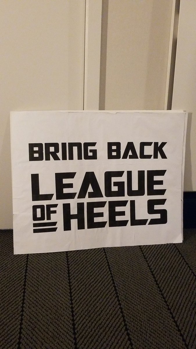 etymological's tweet image. my girlfriend and me 🤘