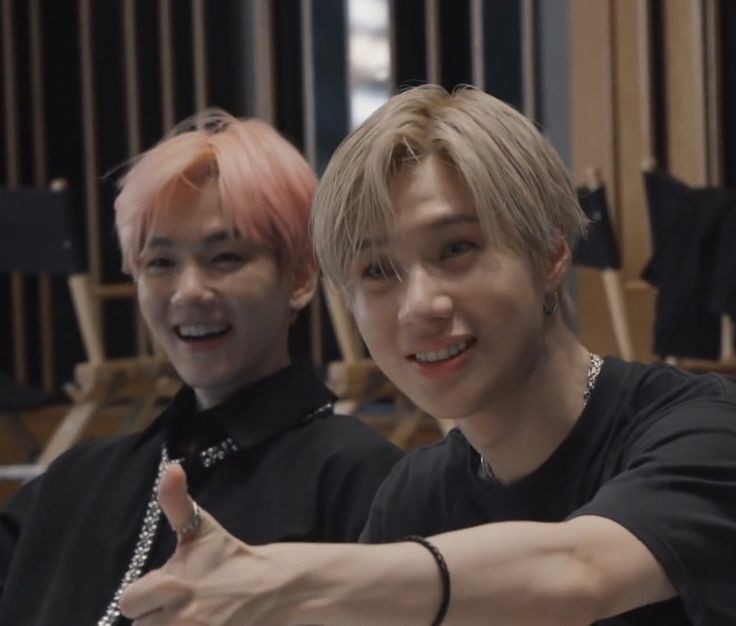superm_daily's tweet photo. BAEKHYUN X TAEMIN 

#SuperM https://t.co/natzBue94i