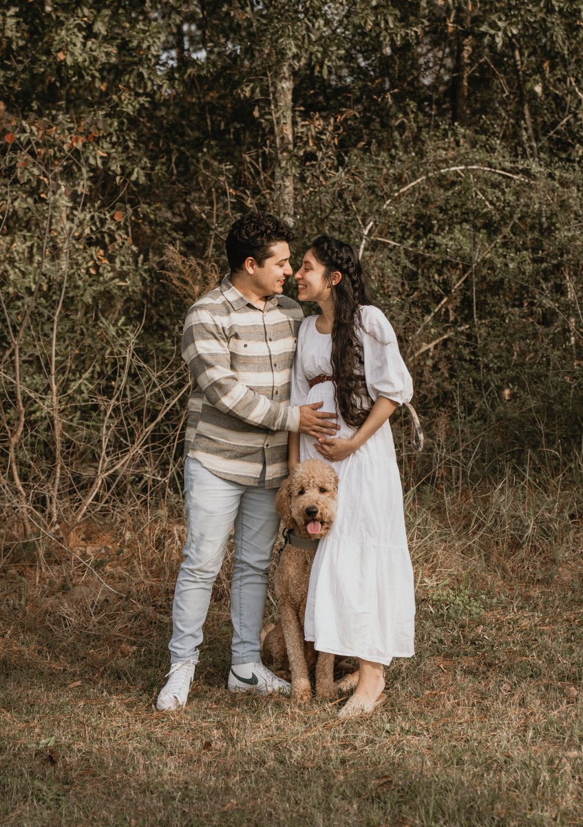 ForeverRubyx3's tweet photo. Can’t believe I’m actually real life out here married to my first love since I was 13, with a gorgeous fur baby and 5 months pregnant 😭 How did I get to live this dream out- I wish I could hug younger me, she’d be so happy. https://t.co/IOoTwbWbLz