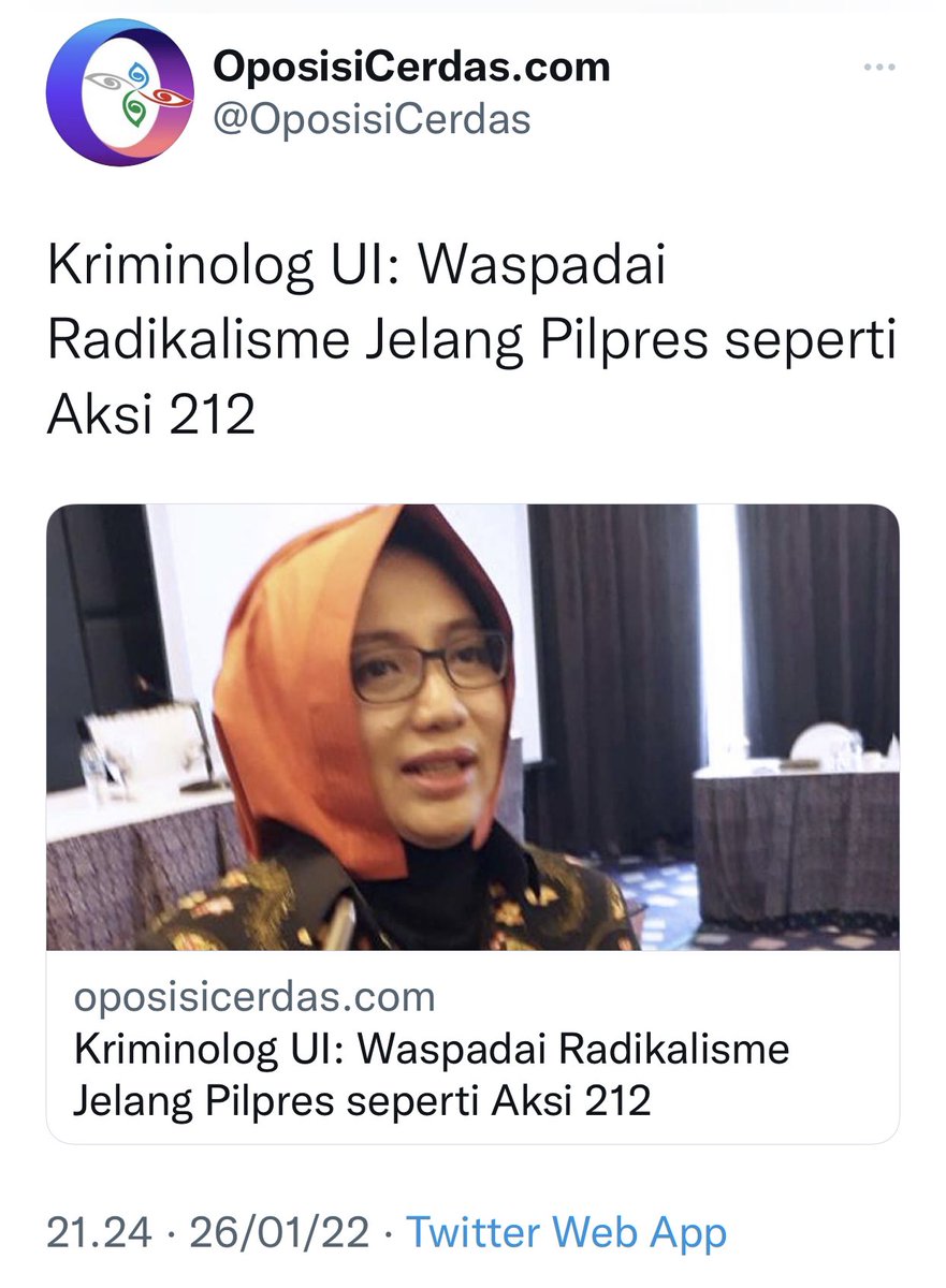 Badut2Politik's tweet photo. Saat kriminolog UI ini teriak radikalisme di ujung timur negeri ini Papua, gugur lagi 2 prajurit TNI https://t.co/k8ybaERXid;

Padahal HTI &amp; FPI udah dibubarin, jadi siapa sebenarnya yg radikal &amp; teroris di negeri ini⁉️

Pak @mohmahfudmd mau sampai kpn &amp; brp byk lg yg hrs gugur⁉️ https://t.co/XRAhmhacDd