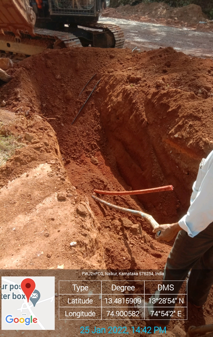 CscUdupi's tweet photo. at Gram Panchaya    NALKUR
Block     UDUPI
District    UDUPI
State Karnataka
Dedicatedly working towards #Bharatnet fiber restoration and maintenance to keep the essential internet connectivity up and working.
#CSCseGRAMSWAR https://t.co/iMmuhomL9Q