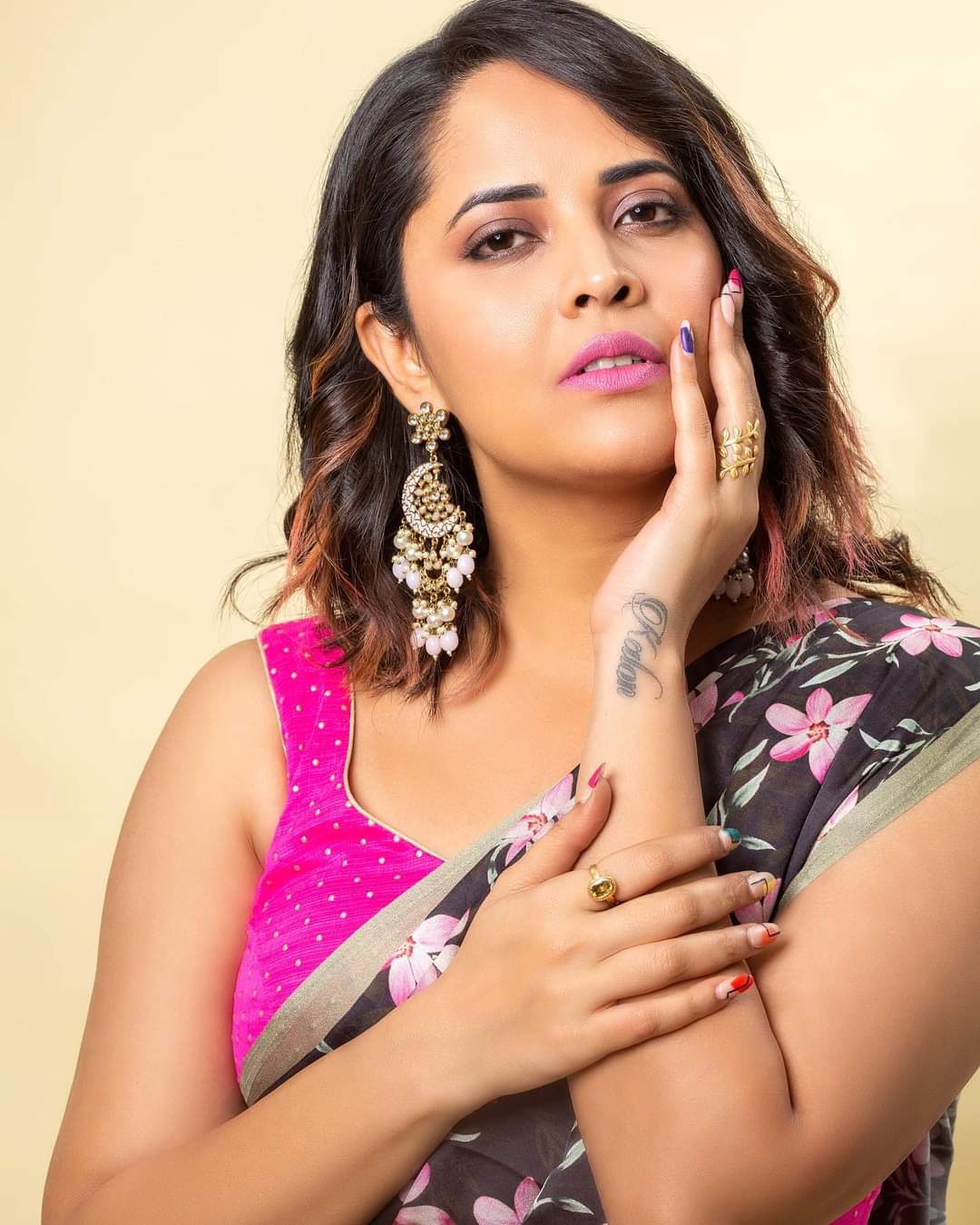 Anasuya Bharadwaj Anchor in TV, Hot Anasuya, Sexy Collections Anusya