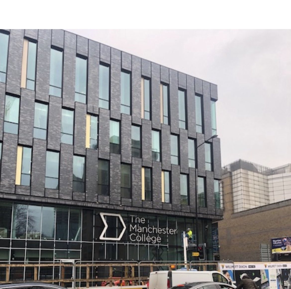 LisaOLNCCG's tweet image. The sign is up… can’t be long now before we open City Campus Manchester @TheMcrCollege @ucenmcr home of @ArdenSchool @McrFilmSchool and our Industry Excellence Academy for Creative and Digital!