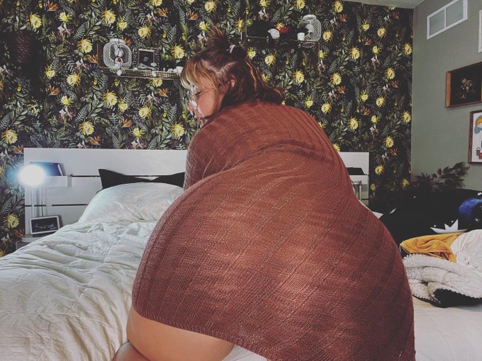 RT if I can pretend to be your step mommy https://t.co/96jyw3BPJZ<a href="/tag/women"class="tags"><span>#women</span></a><a href="/tag/trending"class="tags"><span>#trending</span></a><a href="/tag/retweet"class="tags"><span>#retweet</span></a>