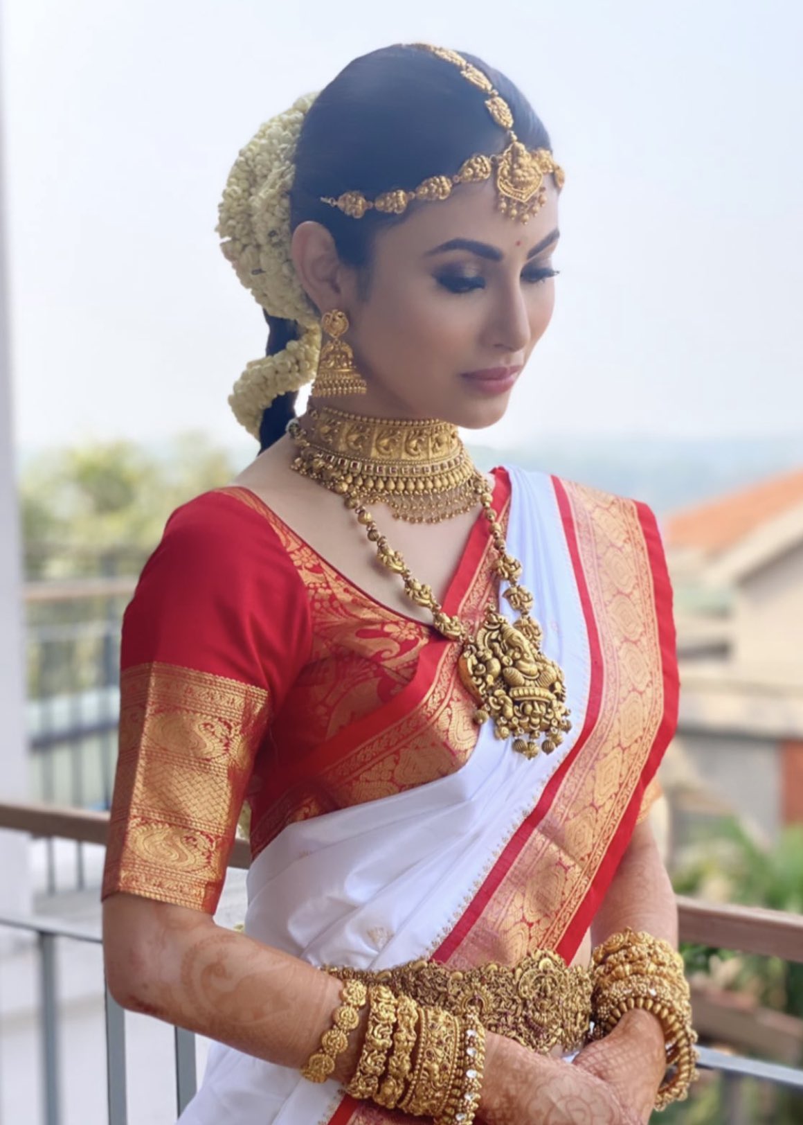 Bridal white saree top with red border