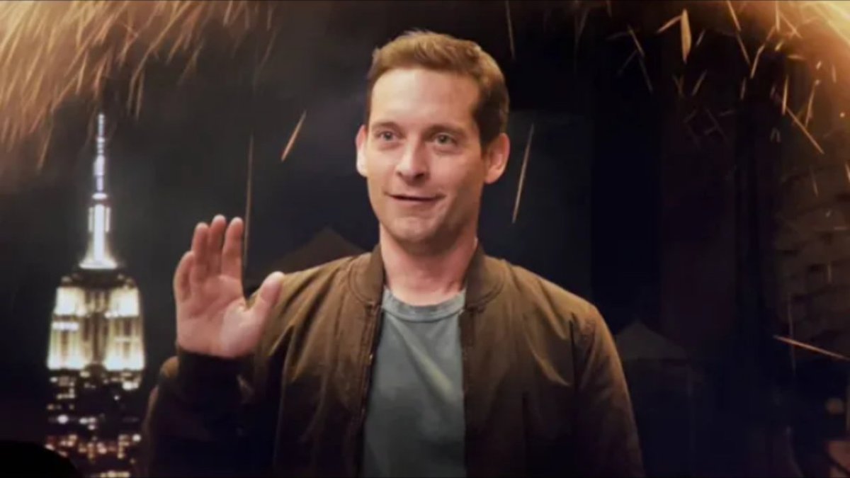 MarvelDato's tweet photo. Tobey realmente nació para ser Peter Parker😁🕷 
#SpiderManNoWayHome 
#SpiderMan https://t.co/iZkqVZasAF