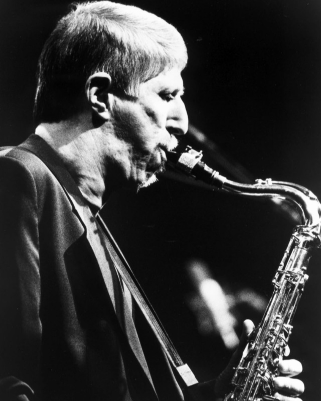 Jazz Birthdays  

Happy birthday to Bob Mintzer!  