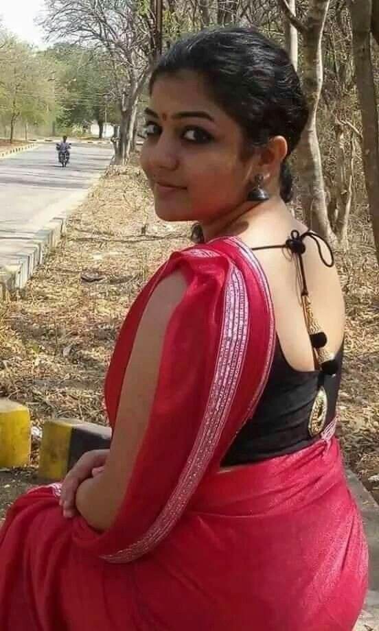 Mansi94893004's tweet photo. शुभ संध्याजी❤️💕 https://t.co/e2CIfdsX6f