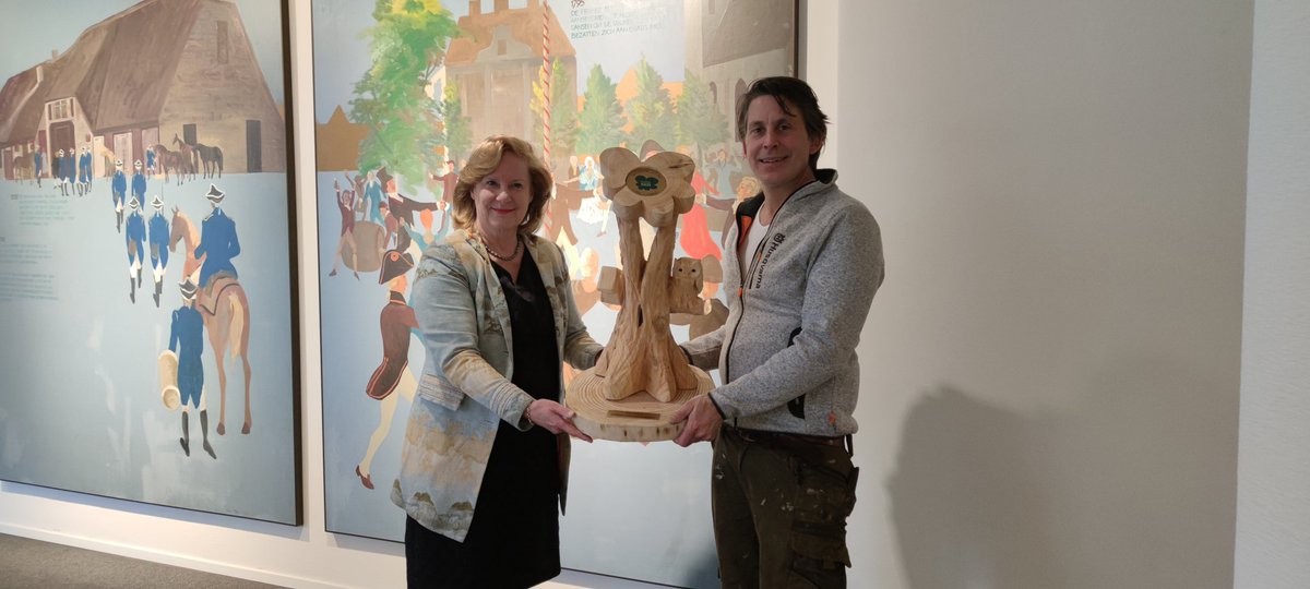 Gefeliciteerd <a href="/Gemeente_Huizen/">Gemeente Huizen</a> 
Dik verdiend er is de laatste tijd veel aan groen gedaan.#struiken .#degroenestadchallenge