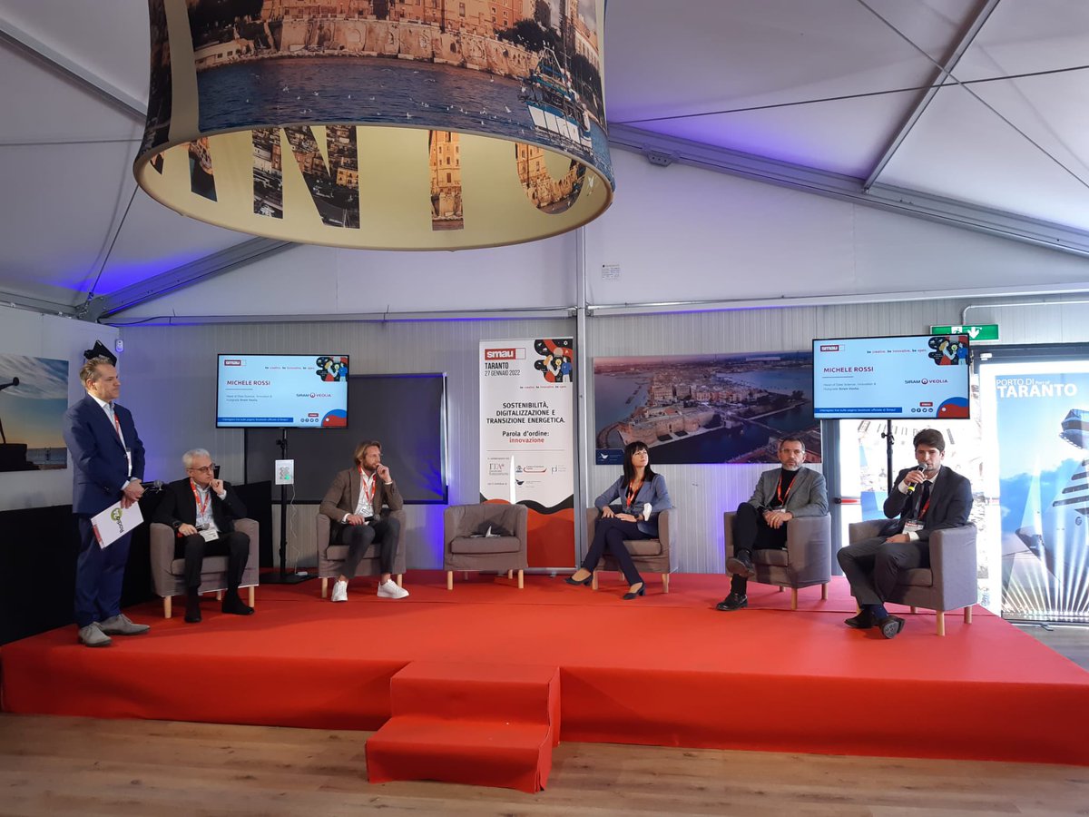 smaunotes's tweet image. 🏭 Digitalizzazione: dalla fabbrica intelligente ai servizi al cittadino. On stage a #Smau Taranto #MuseoArcheologicoTaranto #ASLaBruna #Niteko, #AmastuolaSocietàAgricola #SiramVelia