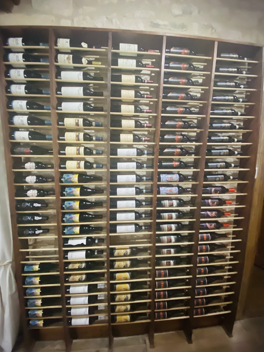 stacey_hickson's tweet photo. Loved the wine here @Perspectivewine #fredericksburgtx #txwine https://t.co/6rHAW0ALZ3