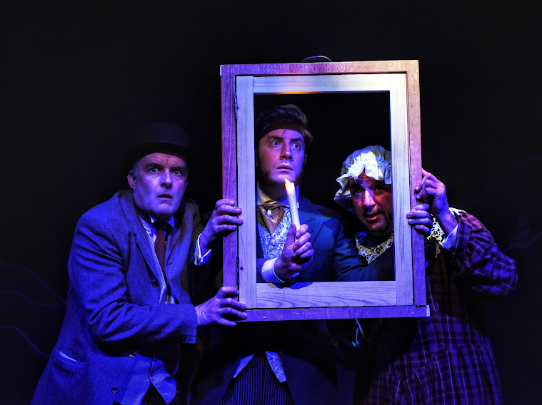 #ThrowbackThursday to 2018, when the utterly bonkers The Hound of the Baskervilles scooped a @nandanotts award for Best Director for <a href="/MLewisHunt/">Matthew Hunt - Actor / VO</a>. Who do you think deserves an award for their theatrical work?

Photo by Kathryn Edwards Photography