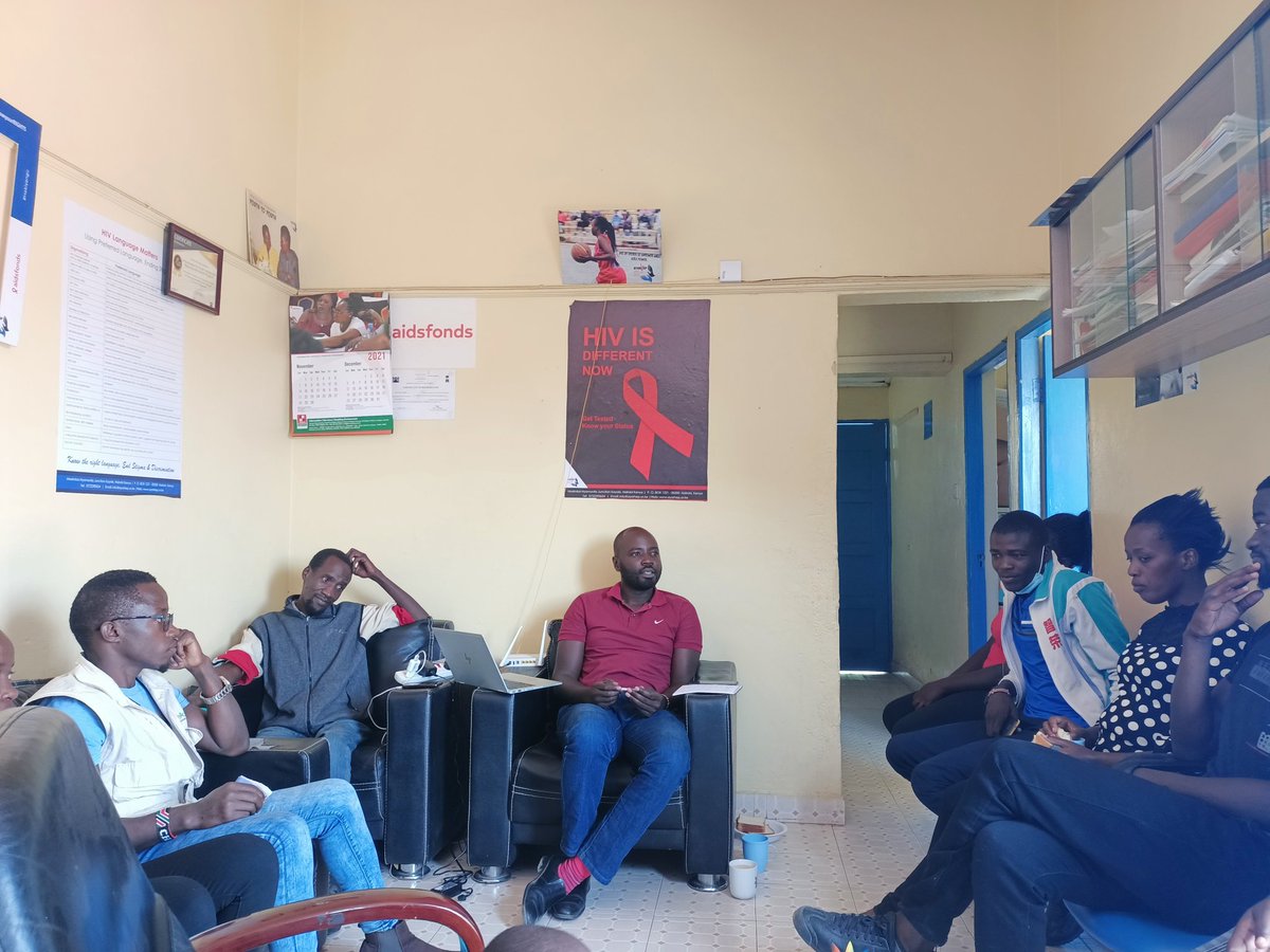 AYARHEP_KENYA's tweet photo. Adolescents and young people need consistent support . Making sure you analyze with an intersectionalty approach to ensure you holistically guide them and even provide assistance they might need  apart from information  . #YouthWise 
@Aidsfonds_intl https://t.co/awPw2HEhGR