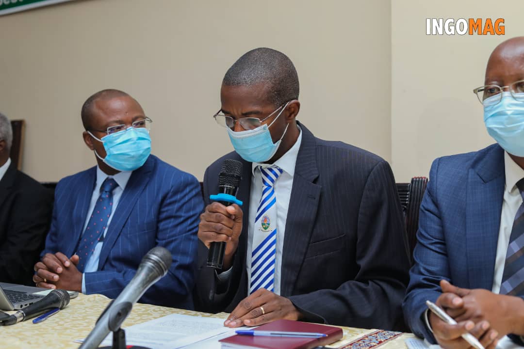 IngoMagazine's tweet photo. Pour le Prof. Dr. Ir. Sanctus Niragira Recteur de l'@UB_Rumuri, cet atelier poursuit l'objectif de sensibiliser les acteurs nationaux sur l'importance de la médecine légale et vise comme résultat ultime la mise en place d'un centre de médecine des violences. 
#ingomag
#Burundi https://t.co/OB9R26MjZG