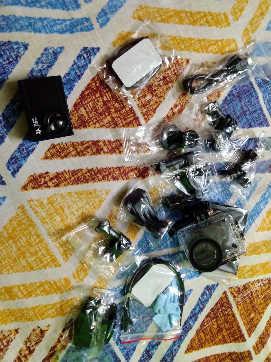 TarunDas86's tweet photo. @PiyushGoyal Sir plz help🙏
@Flipkart is cheating.faulty action camera delivered &amp; they r not taking return saying d brand name "Flipkart D68AV" not mentioned on product.Where is my fault if company won't mention its name in their product OD123920514896403000, 3247857 grivance no https://t.co/nsbk60jAtK