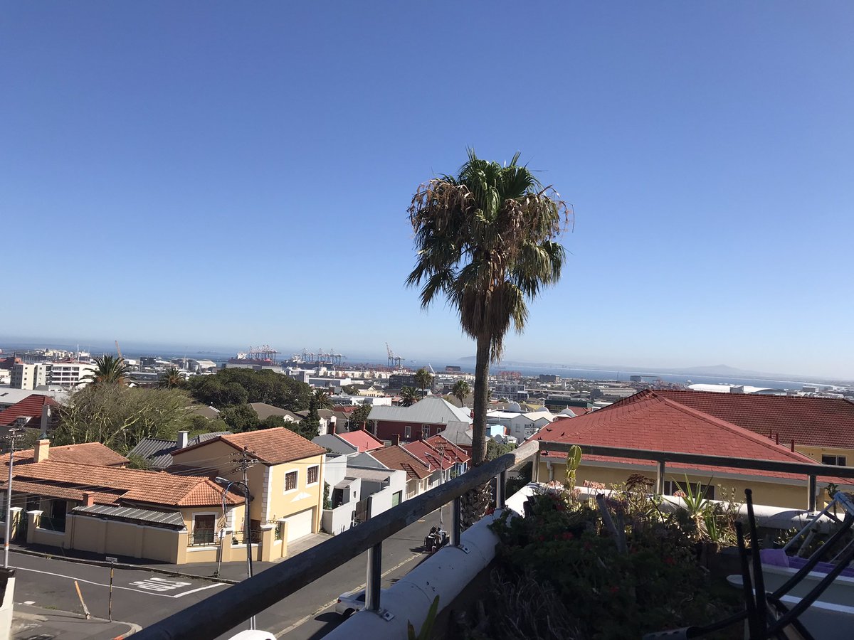 mikemlamboM's tweet photo. Good morning Capetown #CapeTown #RollingProjects #MIKETHMCPROJECTS https://t.co/H5Xye7YC7T