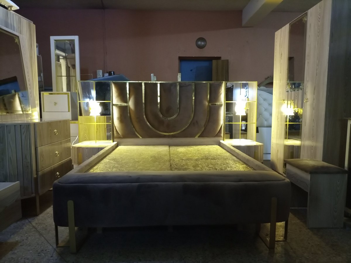 Ismagdesigns's tweet photo. Get thiS high quality bed sets at just 600K, chairs 450K 
Kindly retweet if you come across thiS https://t.co/njic45O5r2