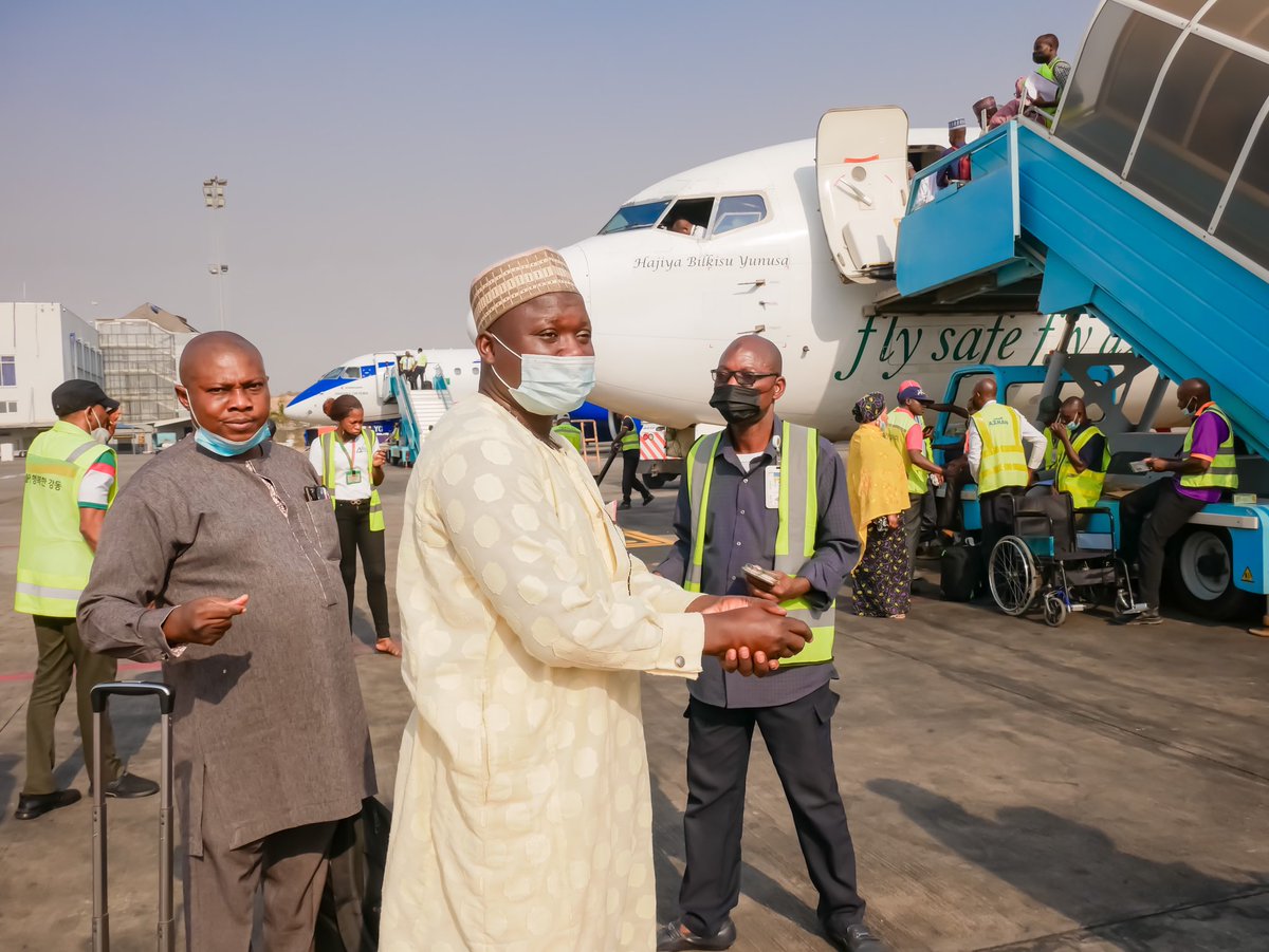 AzmanAir's tweet photo. We understand that effective Strategy and Planning is the answer to a better customer experience.
All measures are in place to improve our consistency & predictable experience to continually win your confidence & loyalty.
You will love the #AzmanAirExperience
#LetsFlyAzmanAir https://t.co/9tfi2T38dr