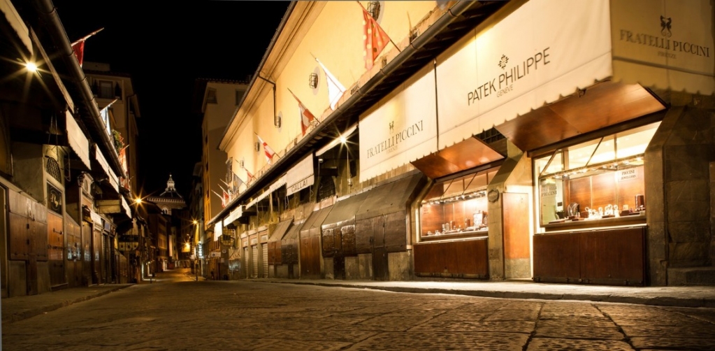 destinationflo's tweet photo. Centuries of skill and a culture of apprentices learning from their maestri has led to Florentine #artisans emerging from an inspiring, renaissance tradition with pride.
Read more: ⤵️
https://t.co/BuEkGHRbI1
#DestinationFlorence #BeGlam @feelflorenceoff https://t.co/wYc5CIaNam