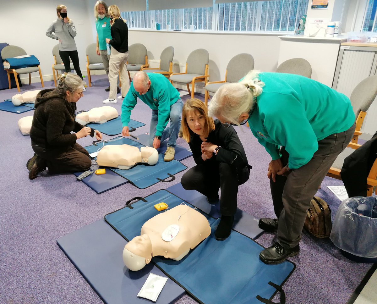 WhiteDogFA's tweet photo. It was great to be able to offer a free Basic Life Support course for the volunteers &amp; staff at @HazardAlley yesterday.  Thanks to everyone at this brilliant local charity for a truly fulfilling collaboration.
#mentalhealth #firstaid #MiltonKeynes #LoveMK @jogreenMK https://t.co/CI5m6OKuof