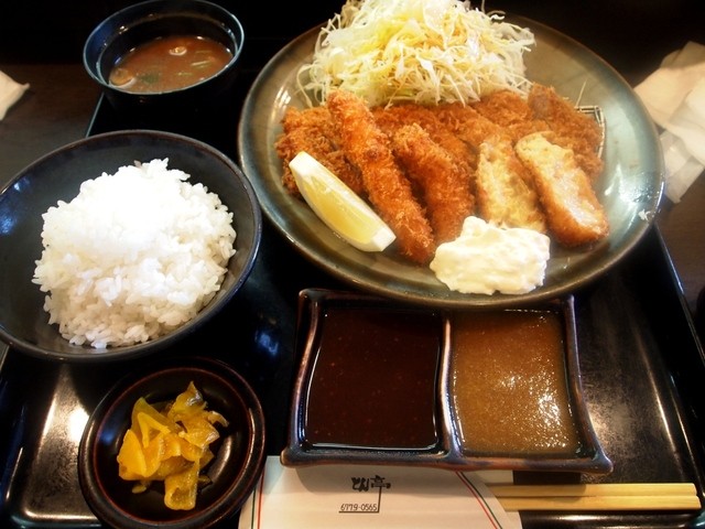 とんかつ界のレジェンドオブザチャンピオン。